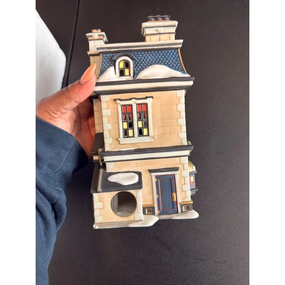 Department 56 Dickens Village Teaman & Crupp China Shop 58314 Lighted‎ Porcelain